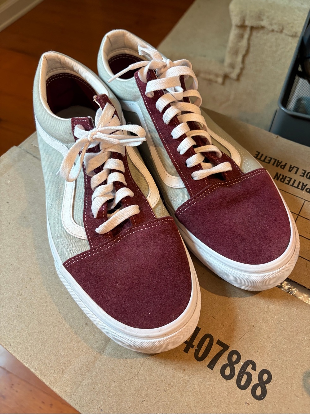 Vans Old Skool Low-Top Sneakers in Burgundy and Gray